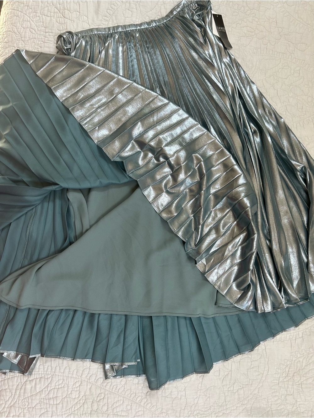 NWT Lauren by Ralph Lauren Metallic Pleated Midi Skirt Silver Blue Size 10 - Picture 9 of 9